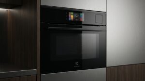 Kuchenka mikrofalowa Electrolux LVM9E2XZ [TEST] ⭐️ Kompaktowy mistrz z MealAssist