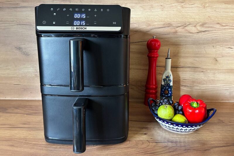 Air fryer Bosch Serie 6 Double Stack Drawer MAFD661B4 [TEST]. 12 litrów, które zmieszczą się na każdym blacie